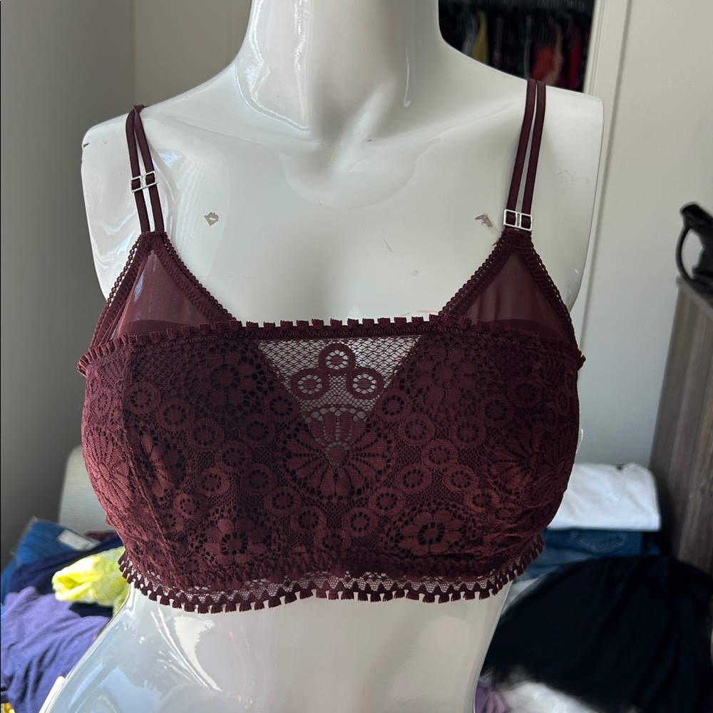 AERIE LACE BRALETTE SIZE 36B NWOT